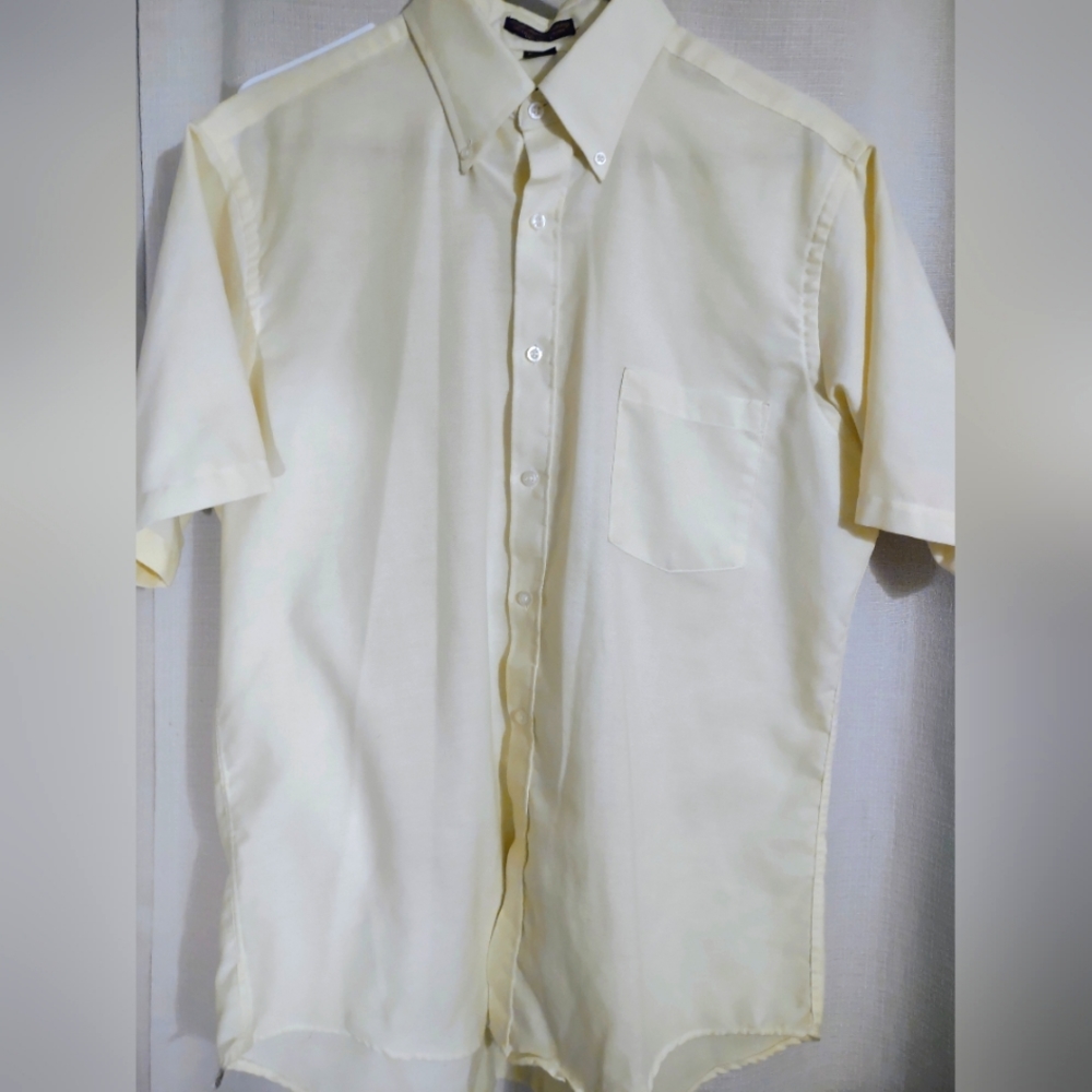 Men's size 16 short sleeve button up dress shirt vanuesen417
